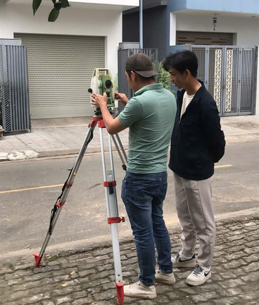 Cơ bản cách sử dụng máy toàn đạc