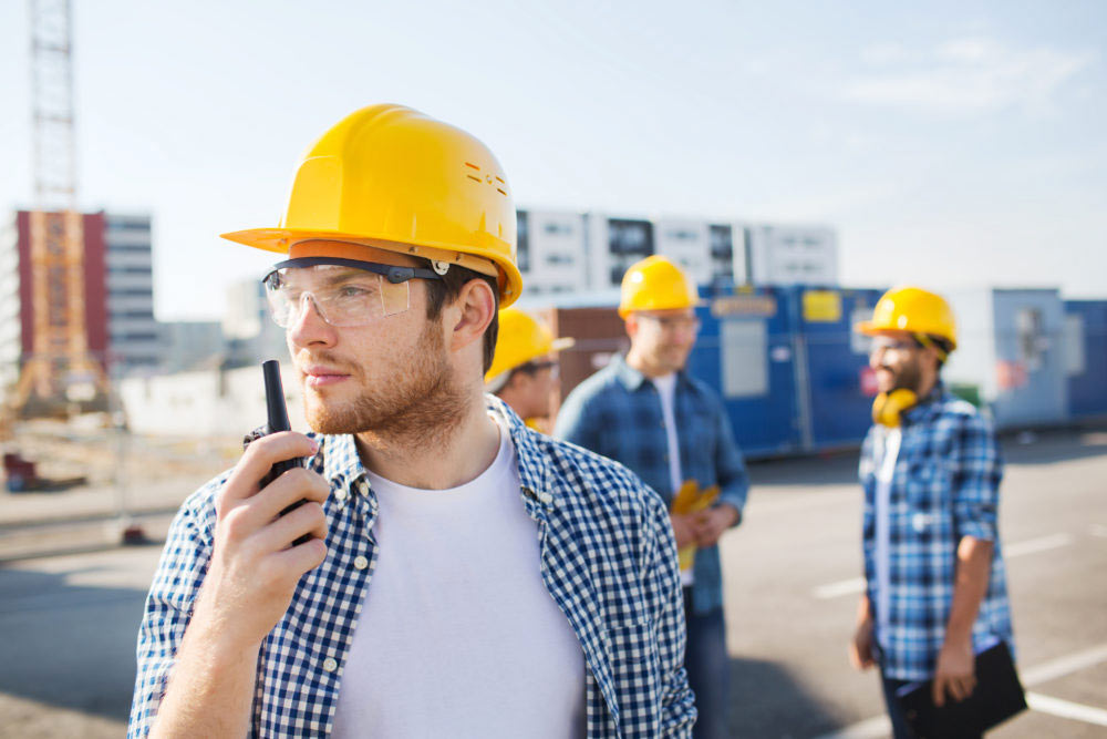 Mua máy bộ đàm công trường giá tốt tại Địa Long