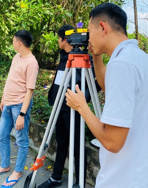 Giá bán máy thủy bình cao cấp tại Địa Long