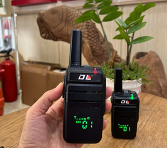 Máy bộ đàm DL T-186 được bán tại Địa Long