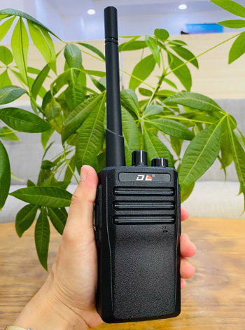 Ưu đãi cực lớn khi mua máy bộ đàm DL T-3988 tại Địa Long