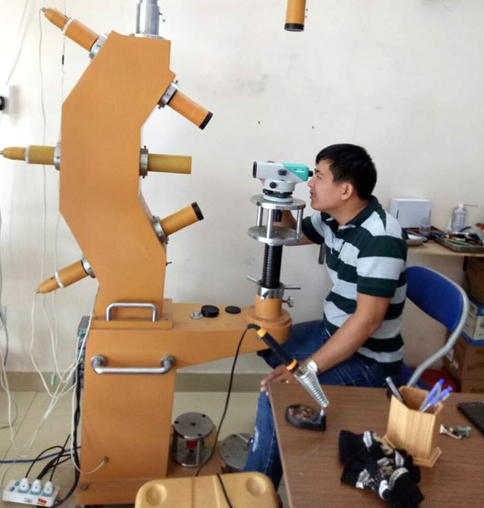 Máy thủy bình không hoạt động hoặc hoạt động chập chờn