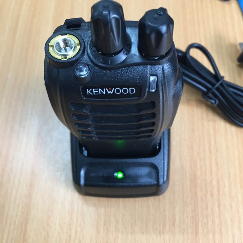 Máy bộ đàm kenwood tk 608 là dòng bộ đàm giá rẻ, chất lượng và bền chắc