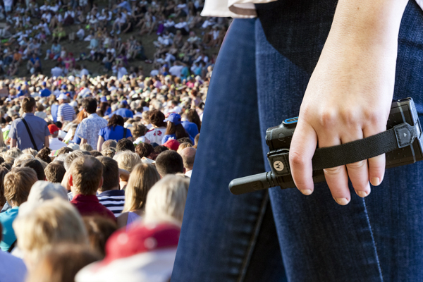 Bộ đàm chống ồn cho sự kiện – giải pháp âm thanh hoàn hảo