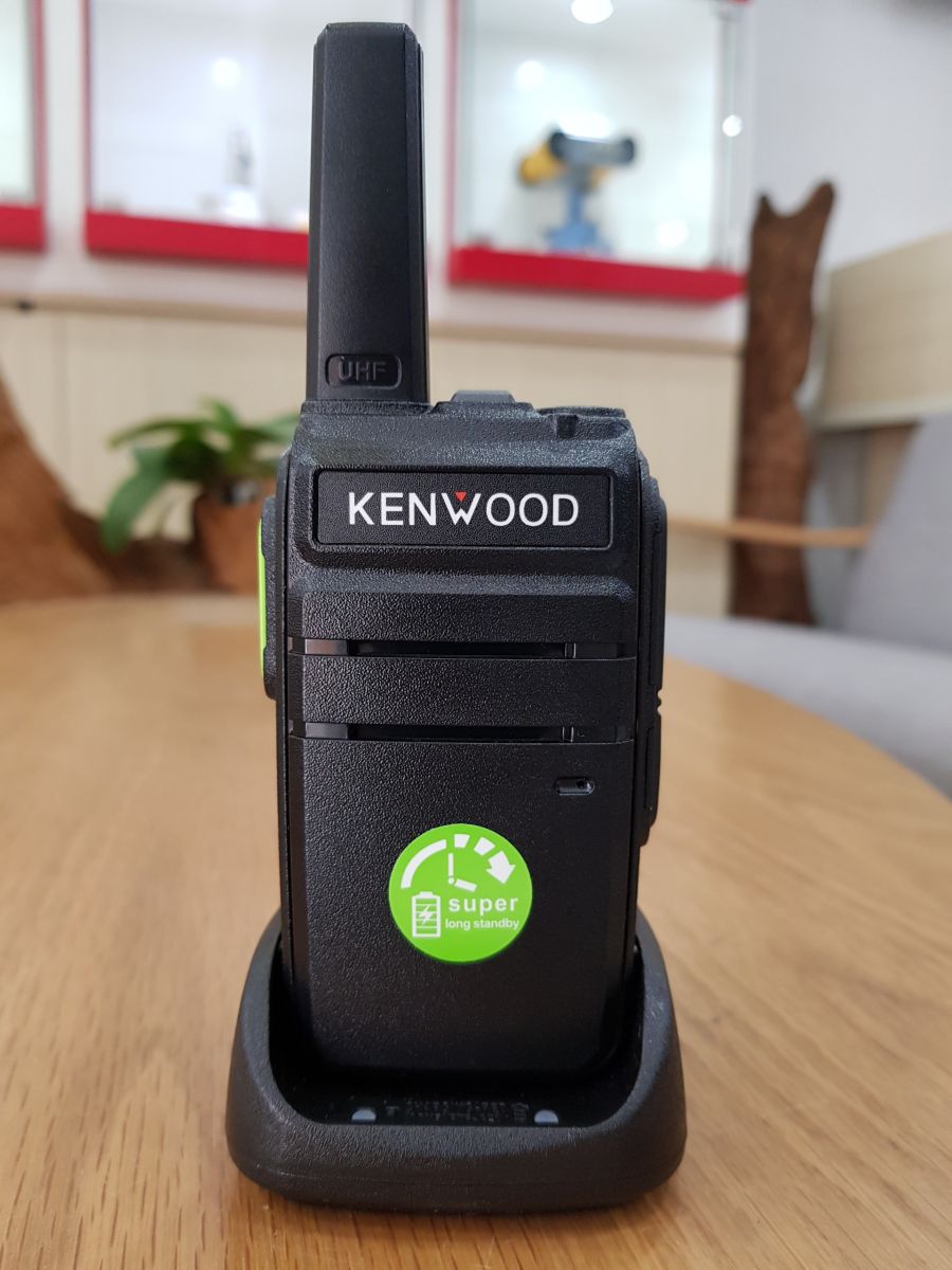 Máy bộ đàm Kenwood TK 566 giá rẻ, chất lượng tại Địa Long
