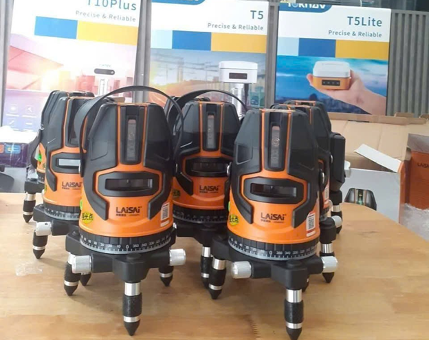 So sánh các dòng máy cân bằng tia Laser. Loại nào đáng mua nhất?