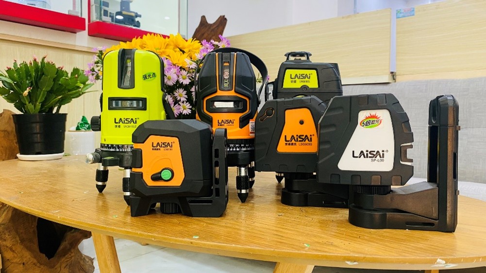 Địa chỉ mua máy cân bằng tia Laser tốt và uy tín