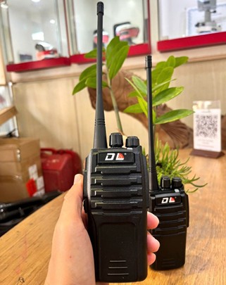 Máy bộ đàm DL-T986 – giải pháp giao tiếp hiệu quả