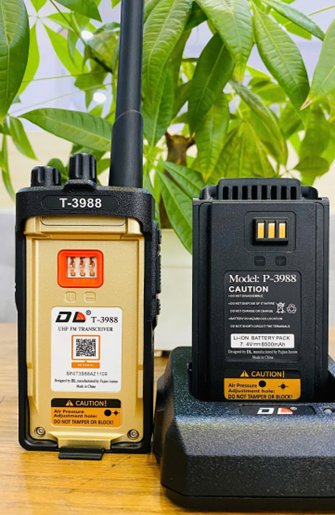Những tính năng vượt trội của máy bộ đàm DL T-3988
