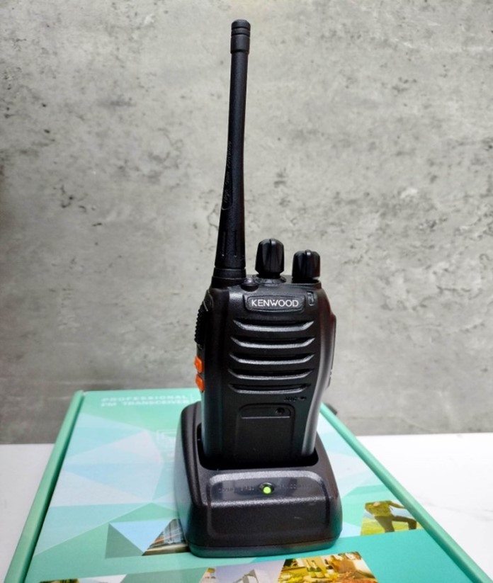Máy bộ đàm kenwood giá từ 500.000đ – 750.000đ