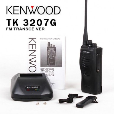 Bộ đàm cầm tay Kenwood tk 2207G giá rẻ, đảm bảo chất lượng tại Địa Long