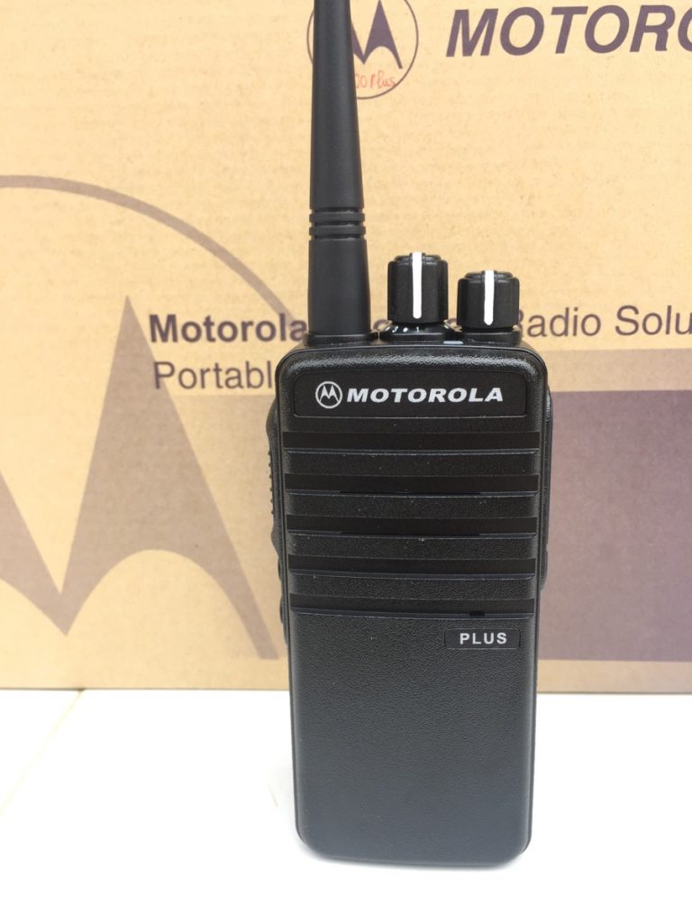 Máy bộ đàm Motorola CP 1100 Plus