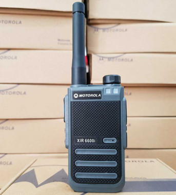 Máy bộ đàm Motorola XIR 6600i